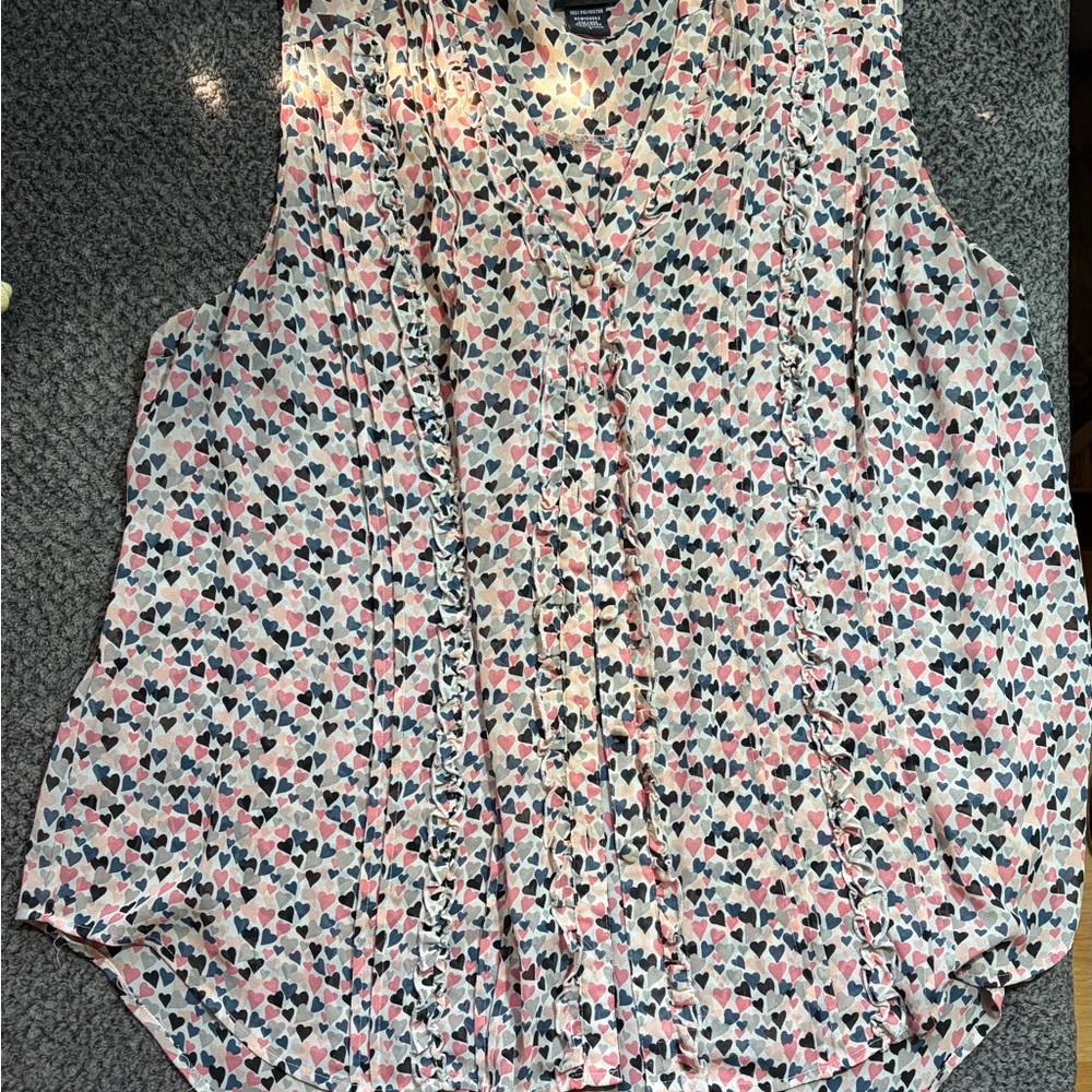 torrid White Sleeveless Heart-Print Ruffle Tank with Pink & Navy Hearts